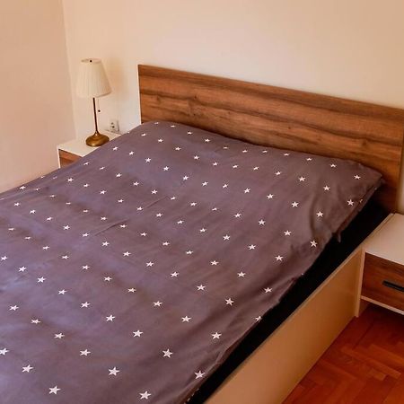 Nn Apartment Skopje Ngoại thất bức ảnh